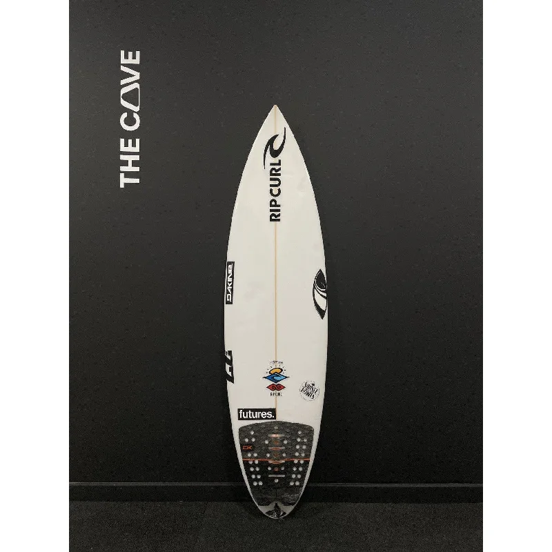 surfboard footstraps for serious wave riders-#77 5'5" x 17 1/4" X  2 3/16" - 20.01L, 3x  Futures Fin Boxes, PU [Semi New] - ID:944983