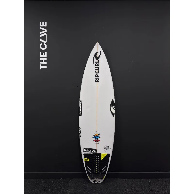 surfboard footstraps for optimal control in steep waves-HT2 5'4" x 17 3/8" X  2 1/8" - 19.80L, 3x  Futures Fin Boxes, PU [Semi New] - ID:944992